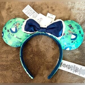 NWT Disney Alice in Wonderland Themed Mouse Ears Headband